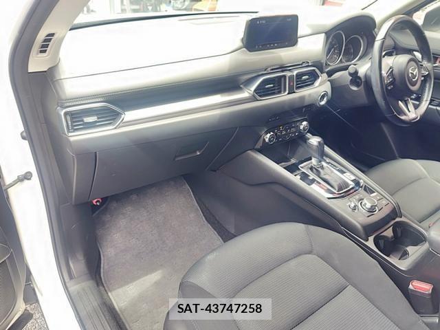 Mazda CX-5 2017-11 7615982-17
