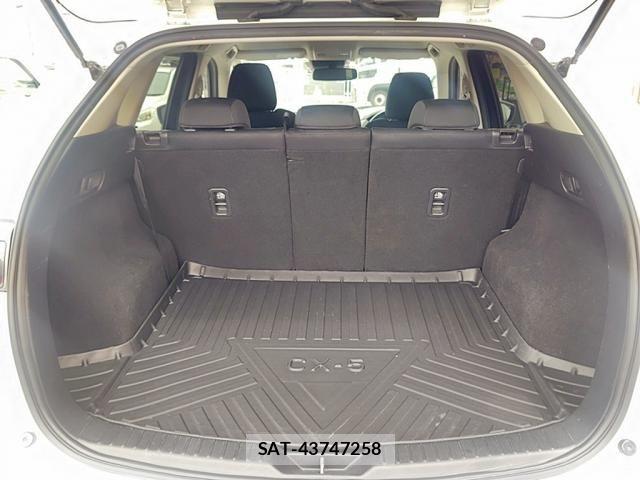 Mazda CX-5 2017-11 7615982-28