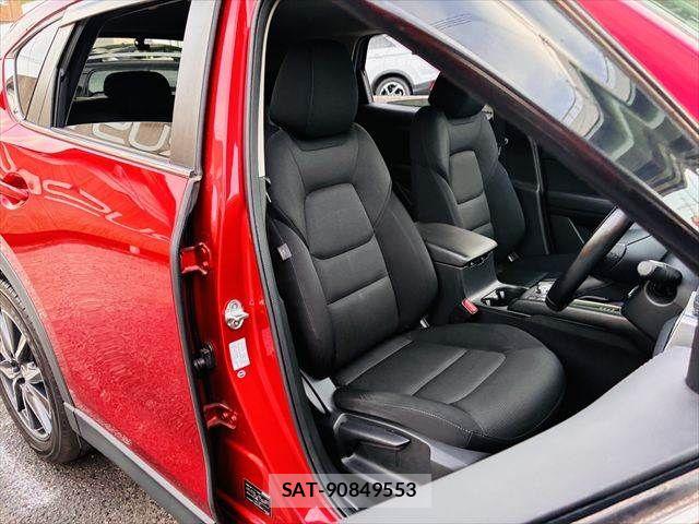 Mazda CX-5 2017-07 7615984-8