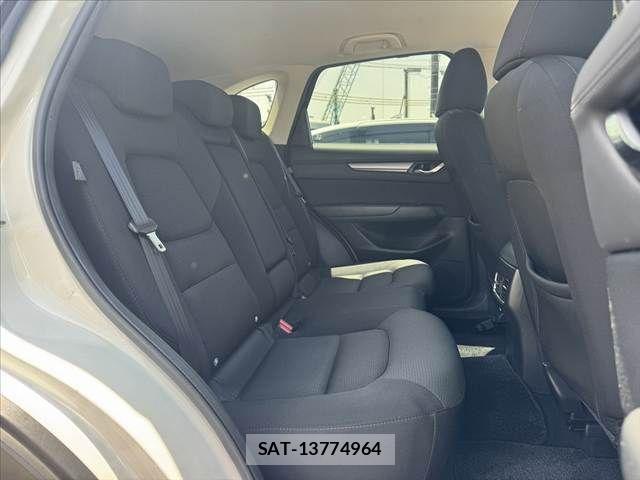 Mazda CX-5 2017-11 7615986-19