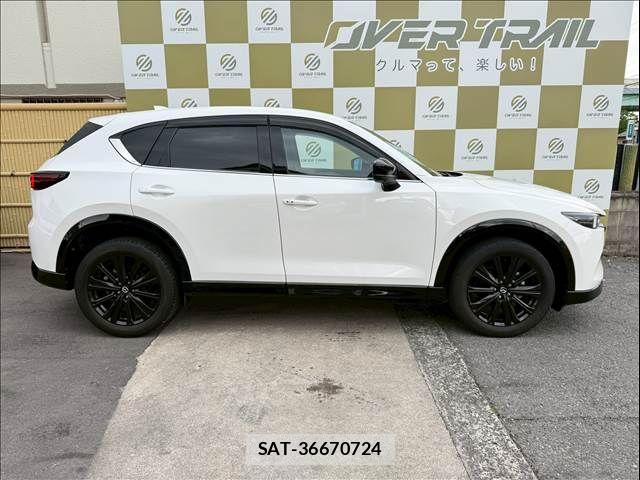 Mazda CX-5 2022-04 7615966-5