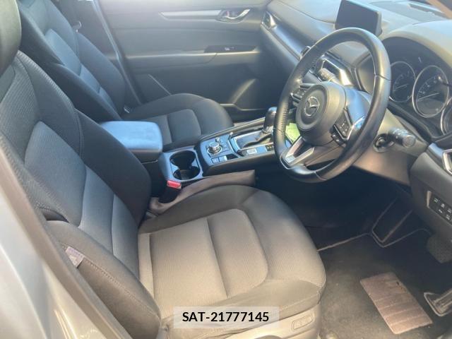 Mazda CX-5 2018-03 7615977-11