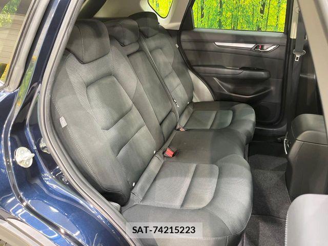 Mazda CX-5 2017-07 7615978-8