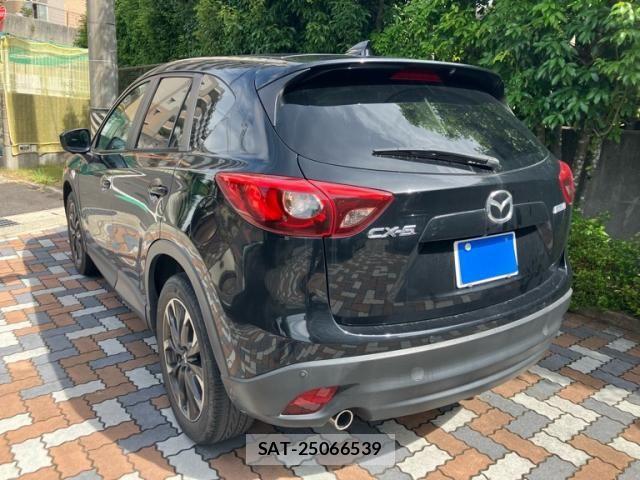 Mazda CX-5 2016-01 7615989-2