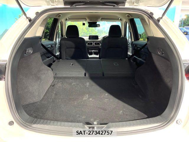 Mazda CX-5 2017-08 7615974-9