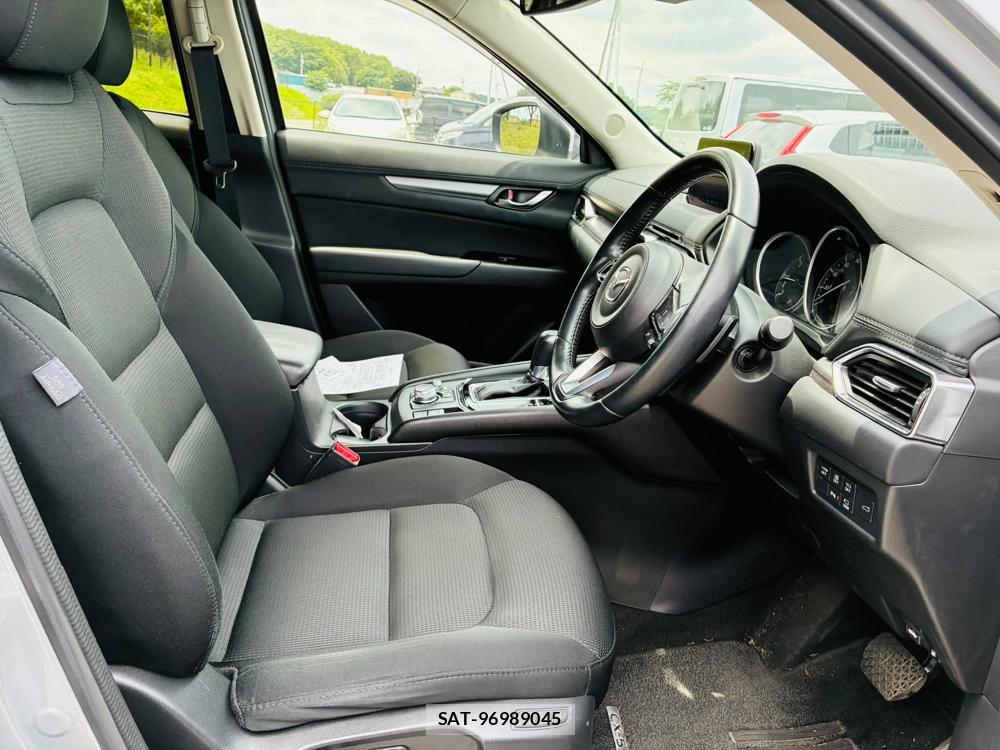 Mazda CX-5 2020-06 7550574-11