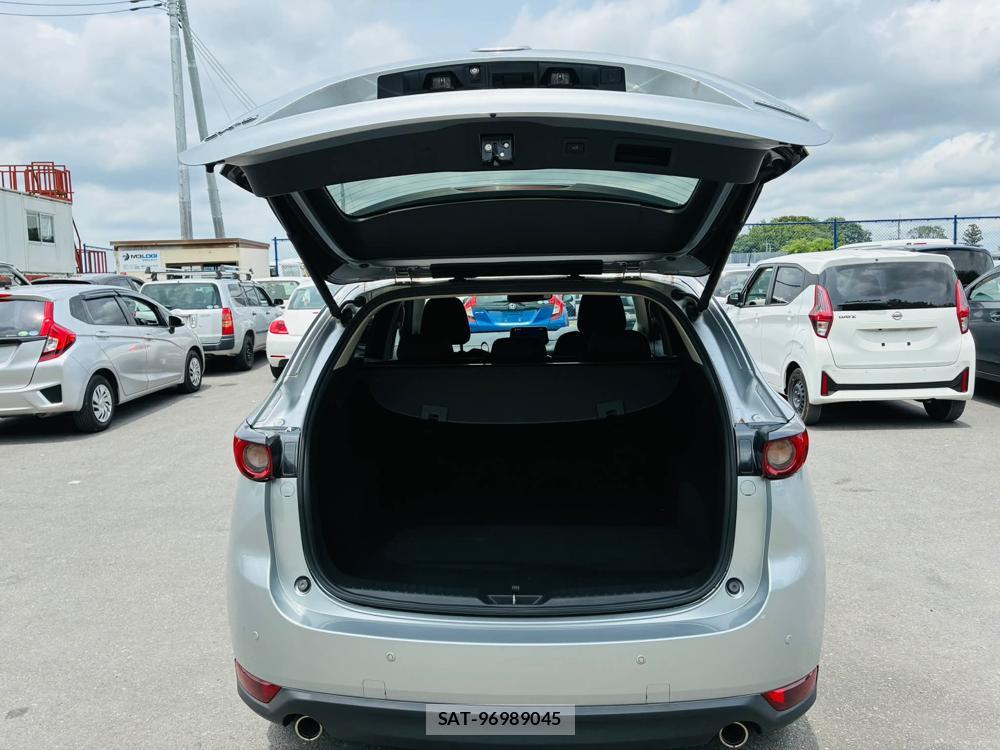 Mazda CX-5 2020-06 7550574-26