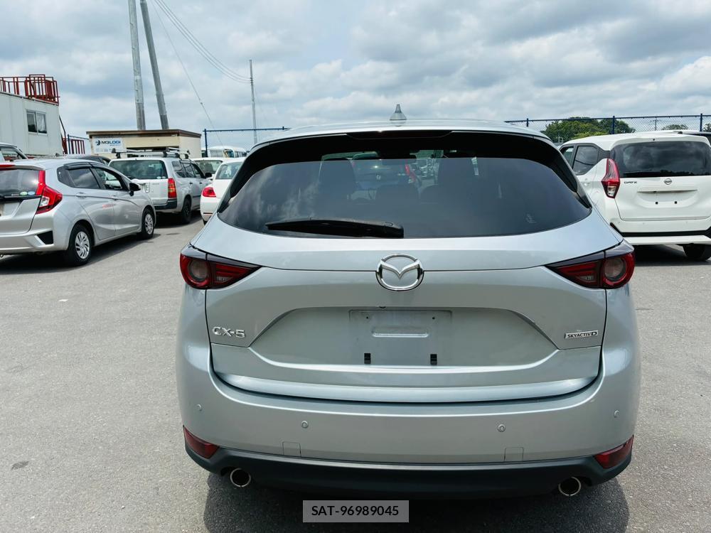 Mazda CX-5 2020-06 7550574-3