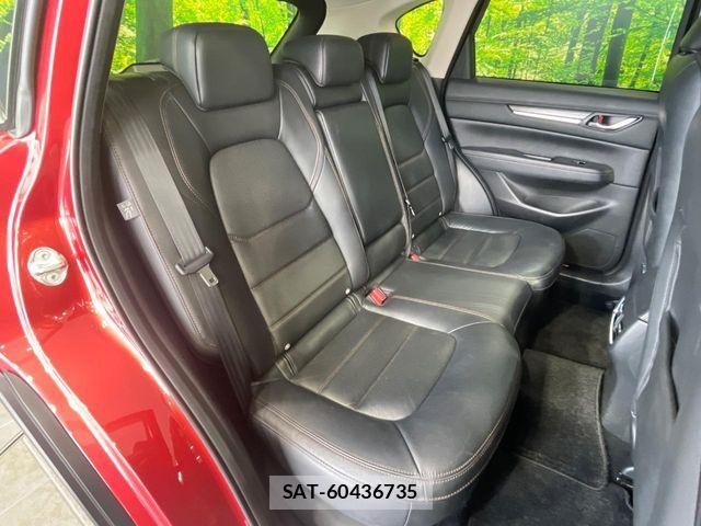 Mazda CX-5 2018-08 7784001-9