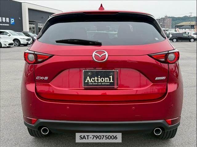 Mazda CX-5 2018-09 7902478-3