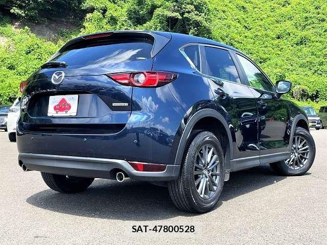 Mazda CX-5 2021-03 7961101-2