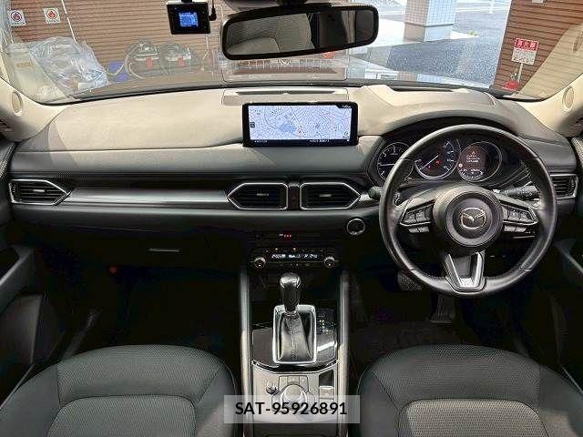 Mazda CX-5 2022-09 7961100-2