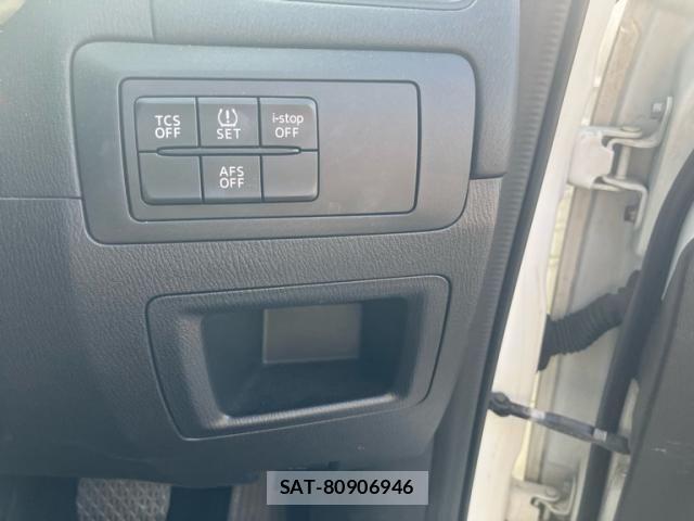 Mazda CX-5 2012-07 7961106-12