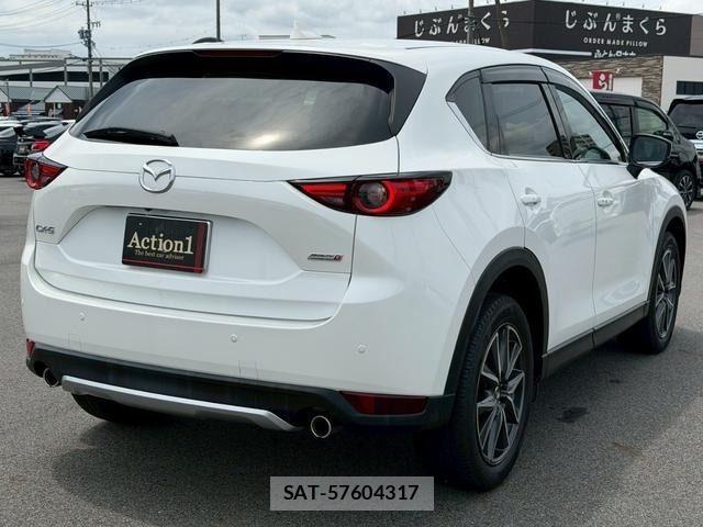 Mazda CX-5 2018-06 7961103-4