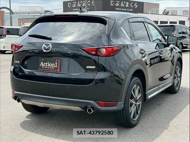 Mazda CX-5 2018-03 8035144-4