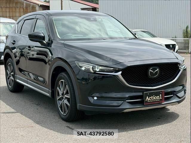 Mazda CX-5 2018-03 8035144-5