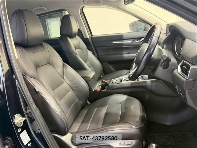 Mazda CX-5 2018-03 8035144-7