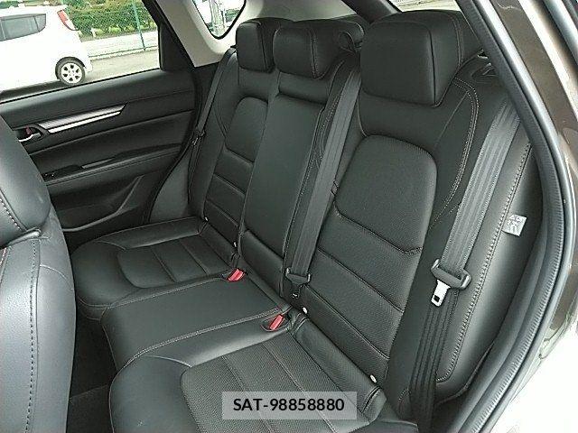 Mazda CX-5 2018-03 8035142-12