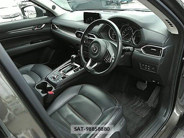 Mazda CX-5 2018-03 8035142-1