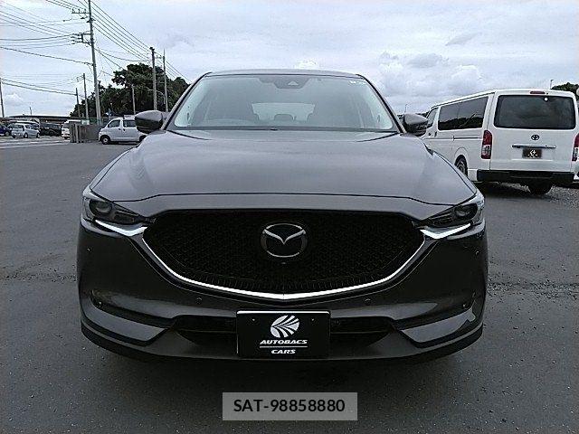Mazda CX-5 2018-03 8035142-3