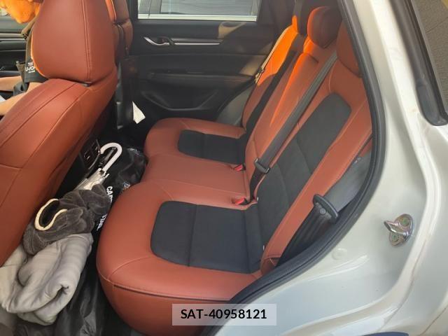 Mazda CX-5 2024-08 8035131-7