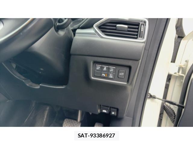 Mazda CX-5 2020-03 8035143-8
