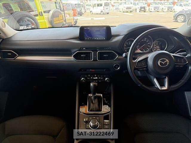 Mazda CX-5 2019-08 8035137-1