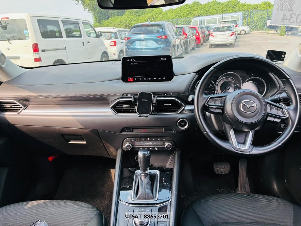 Mazda CX-5 2020-01 7933400-12