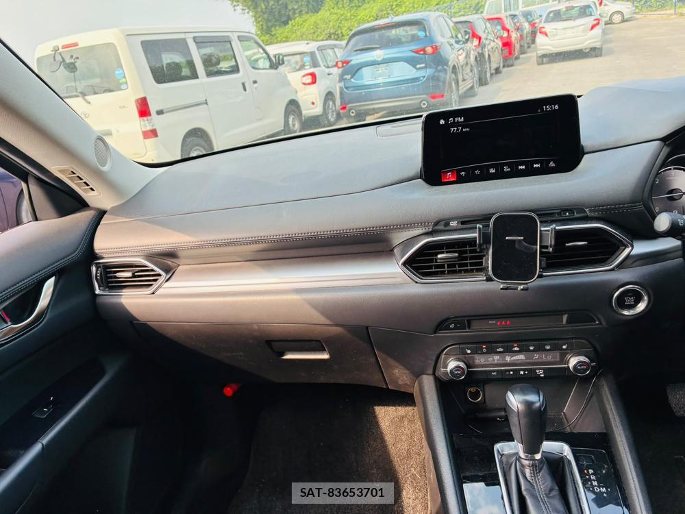Mazda CX-5 2020-01 7933400-16