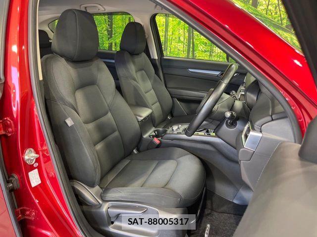 Mazda CX-5 2017-11 8073456-7