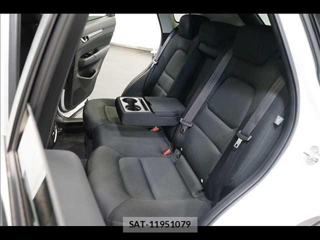 Mazda CX-5 2018-09 8098742-17