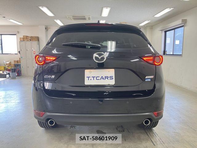 Mazda CX-5 2018-09 8098752-26