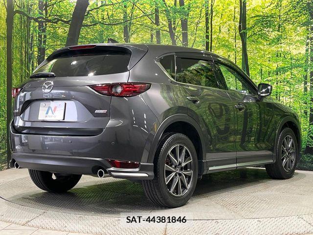 Mazda CX-5 2018-01 8129610-17