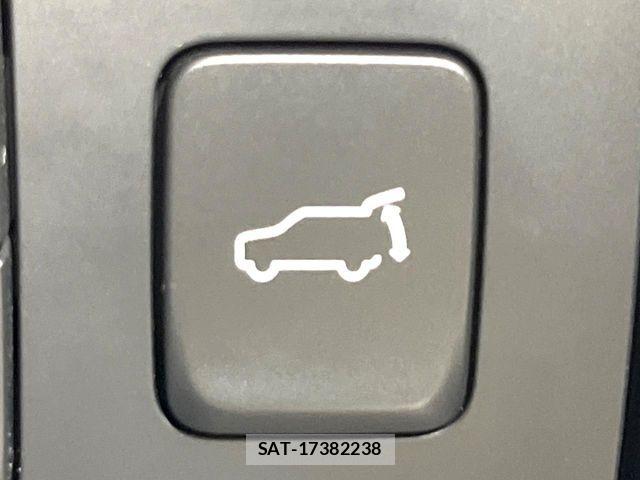 Mazda CX-5 2022-07 8145653-4