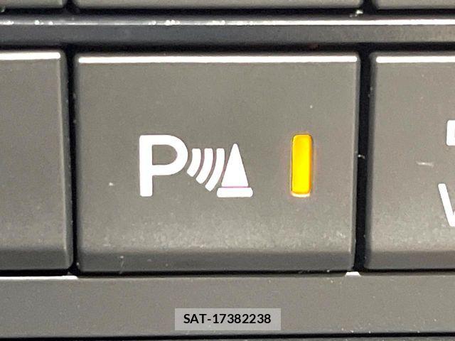 Mazda CX-5 2022-07 8145653-6