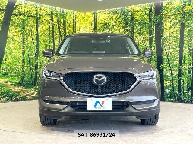 Mazda CX-5 2020-05 8145657-13