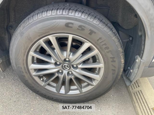 Mazda CX-5 2017-06 8145660-9