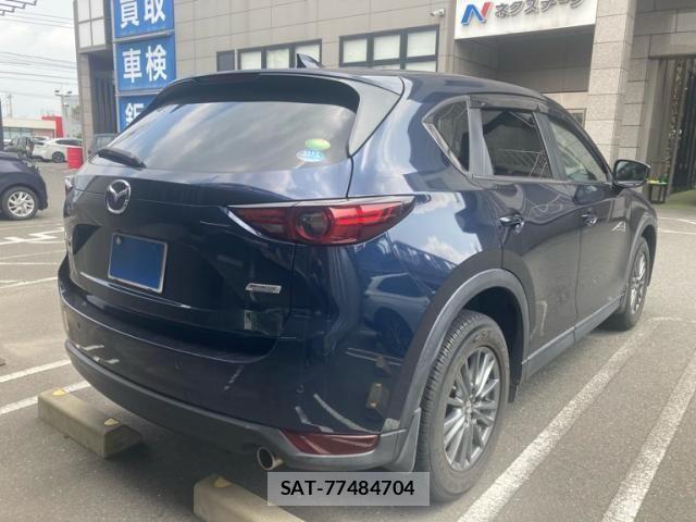 Mazda CX-5 2017-06 8145660-4