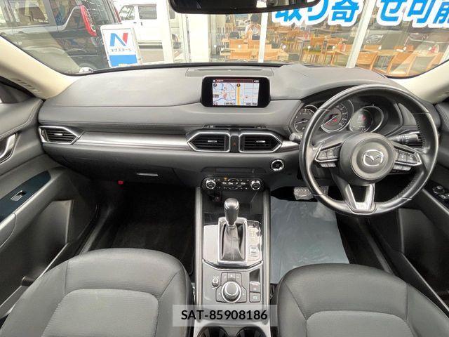 Mazda CX-5 2018-03 8207154-1
