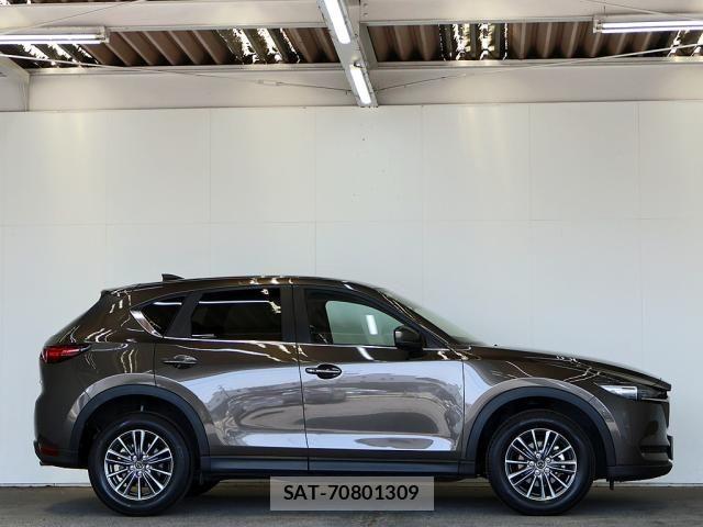 Mazda CX-5 2021-06 8207145-9