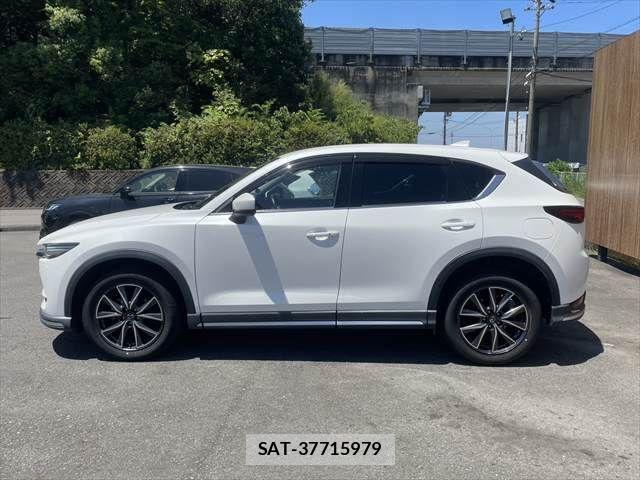 Mazda CX-5 2018-08 8207153-23
