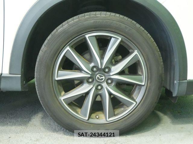 Mazda CX-5 2017-08 8207156-29