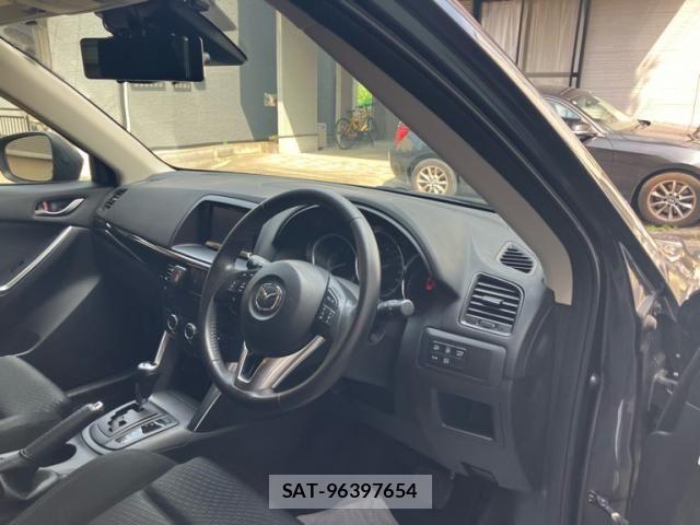 Mazda CX-5 2013-06 8207164-11