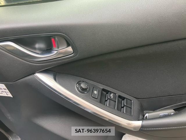 Mazda CX-5 2013-06 8207164-16
