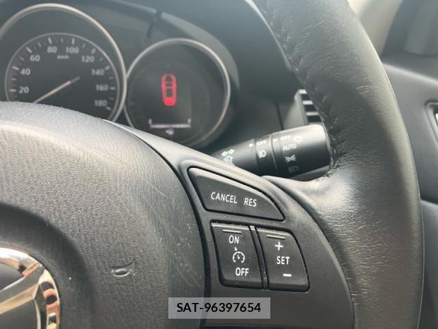 Mazda CX-5 2013-06 8207164-21