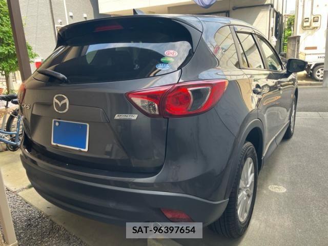 Mazda CX-5 2013-06 8207164-5