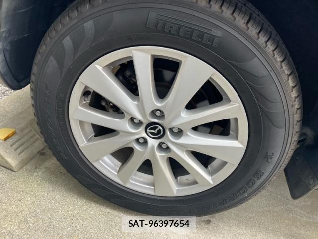 Mazda CX-5 2013-06 8207164-8
