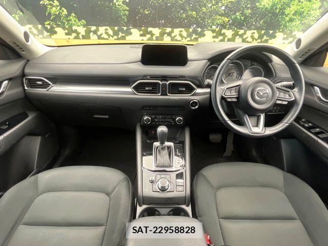 Mazda CX-5 2017-10 8207150-1