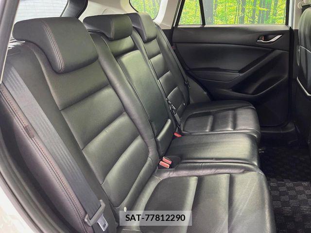 Mazda CX-5 2013-03 8207163-8