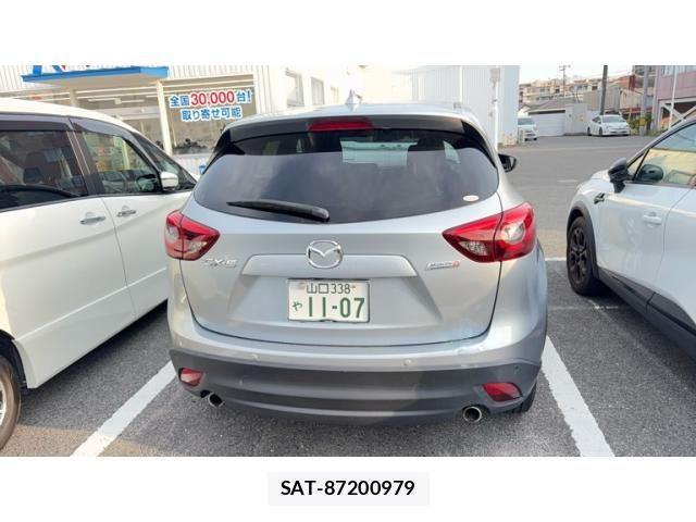 Mazda CX-5 2015-08 8207168-1
